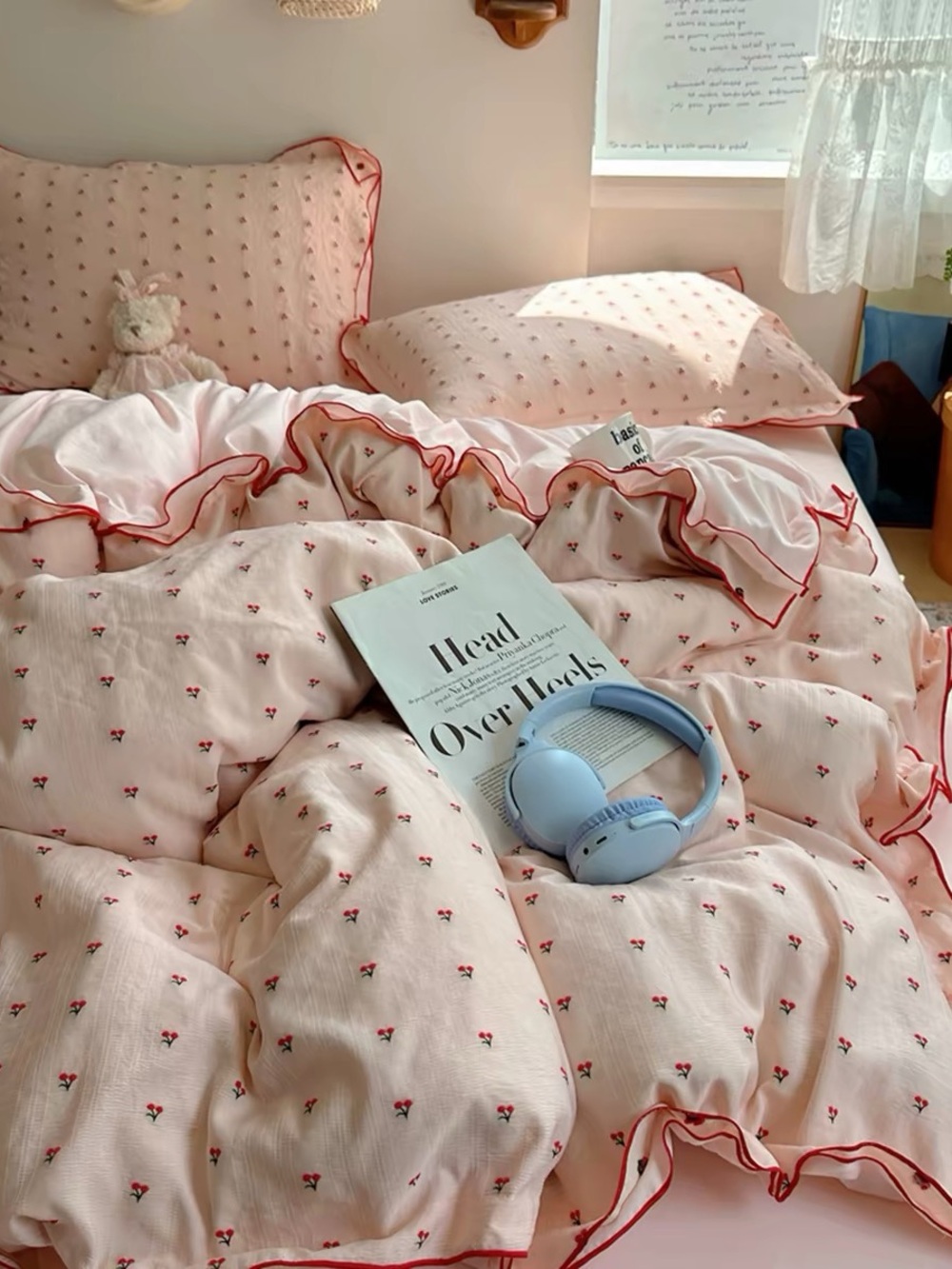 Soft Pink Embroidered Ruffle 4 Pieces Bedding Set with Red Trim - Picture 2 of 4
